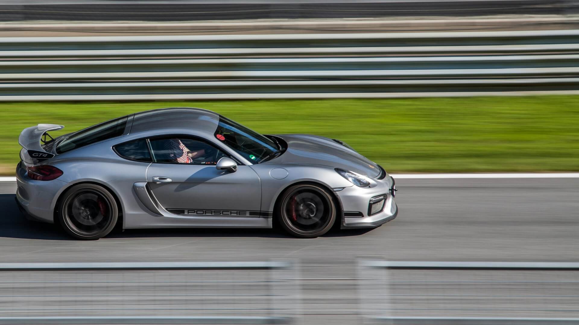 Porsche Cayman GT4 Vmax Spielberg